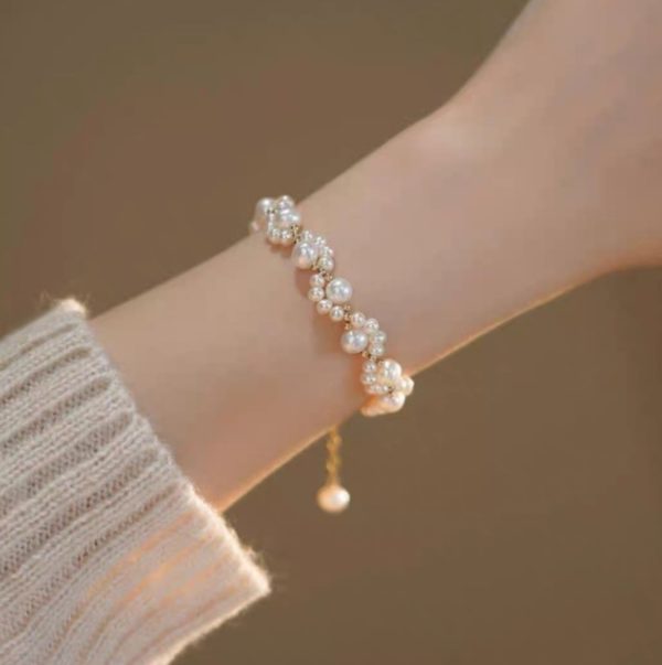 Pearl Bracelet.