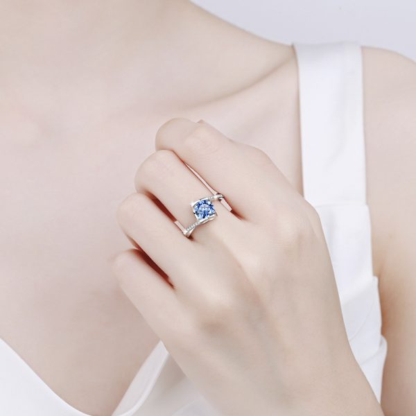 American Diamond Proposal Ring.(Blue) - Image 4