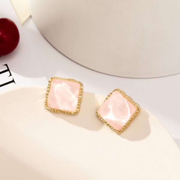 Varsatile Earring Light Pink.