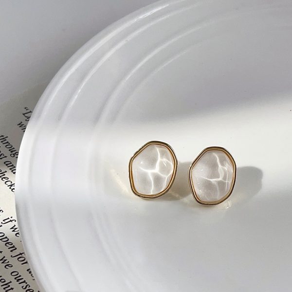 Korean Varsatile Earring White.