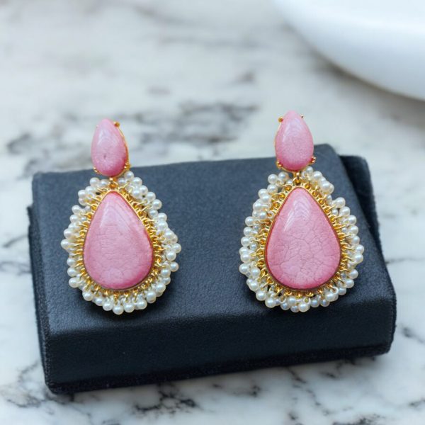 Gold Plated Crystal Drop Wedding Earring.(Pink) - Image 3