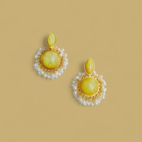 Gold Plated Crystal Drop Earring.(Yellow)